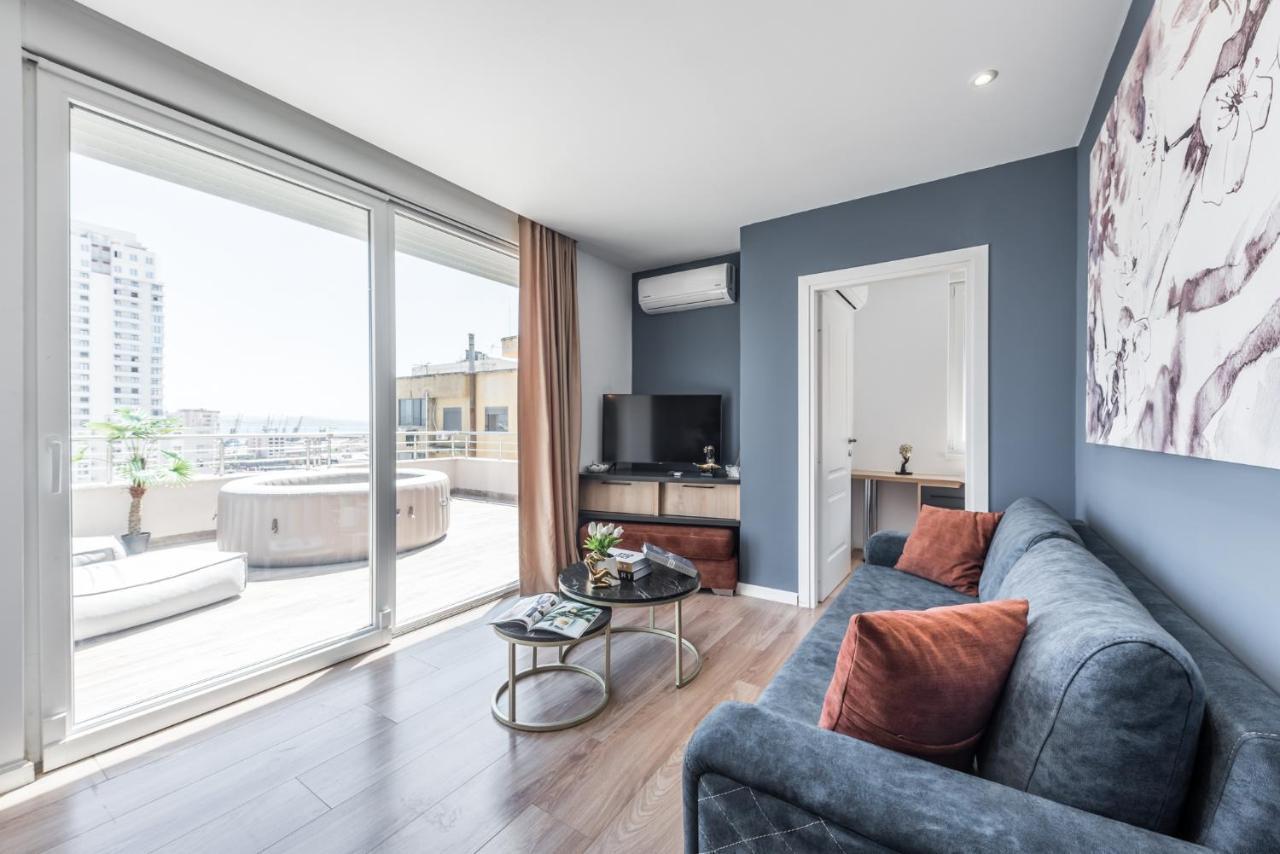 Luxury Seaview With Big Terrace And Jacuzzi Durrës