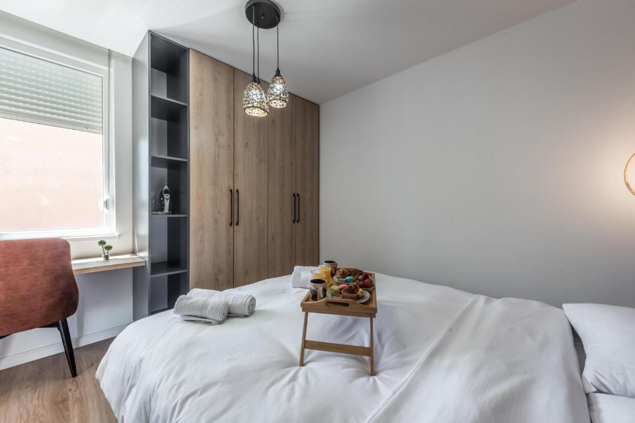 Luxury Seaview With Big Terrace And Jacuzzi Appartement *